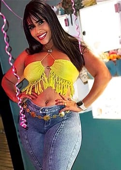 Jholy Paredes